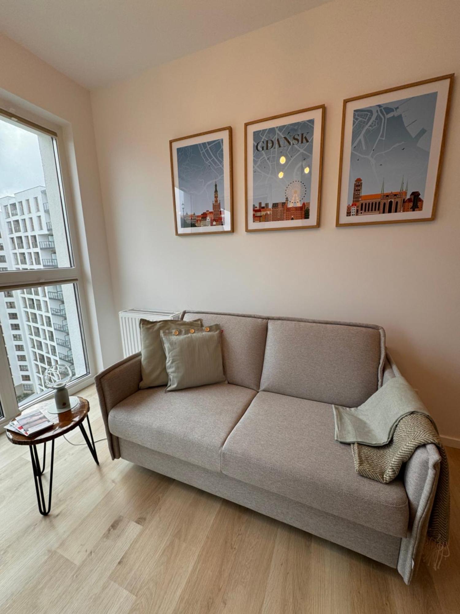 Amber Apartment On 14 Floor Danzica Esterno foto